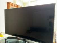 Продам телевизор LG 128 см