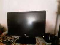 Продаю рабочий Монитор hp 2011x