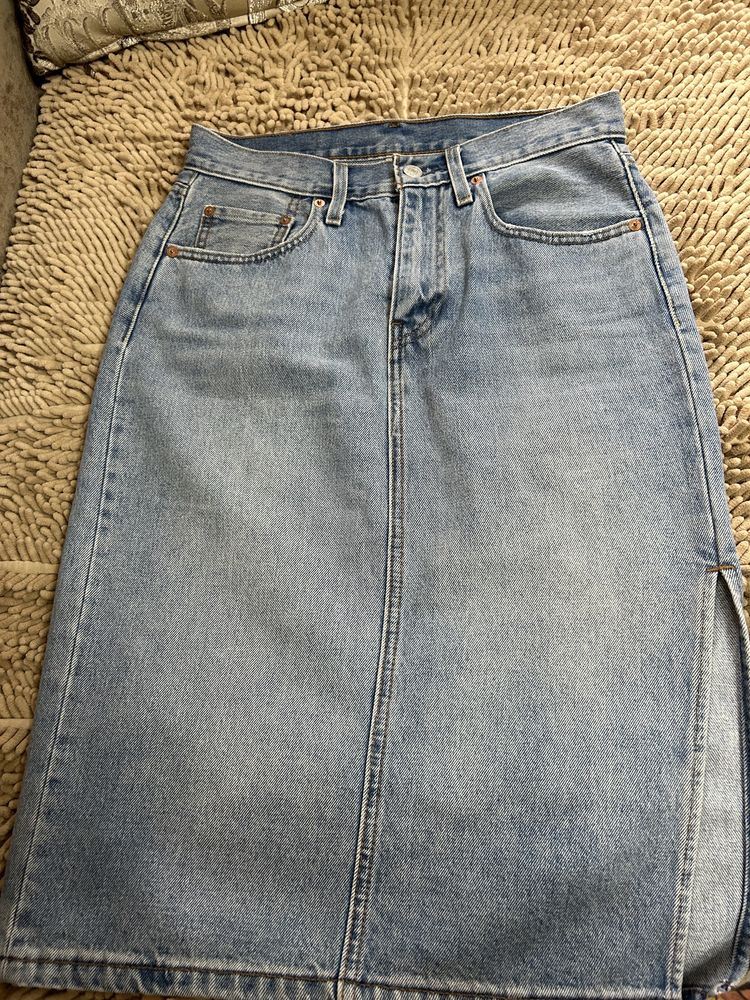Продам юбку levis оригинал