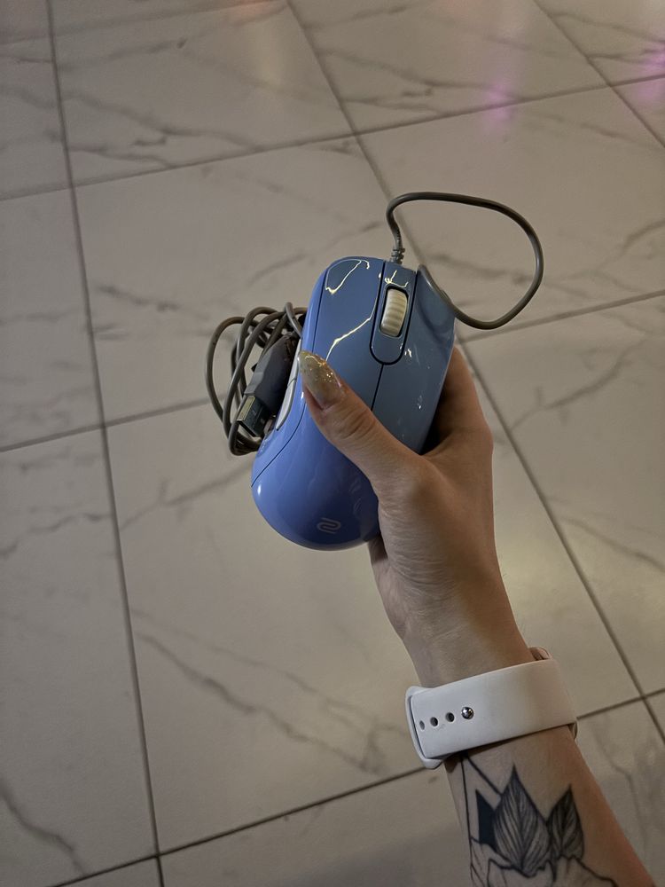 Продам мышки Zowie S-1 Divina