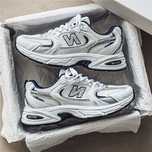 Кроссовки New Balance новые