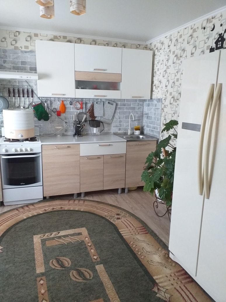 Срочно! Продам дом 3 комнаты и кухня. Очень срочно.