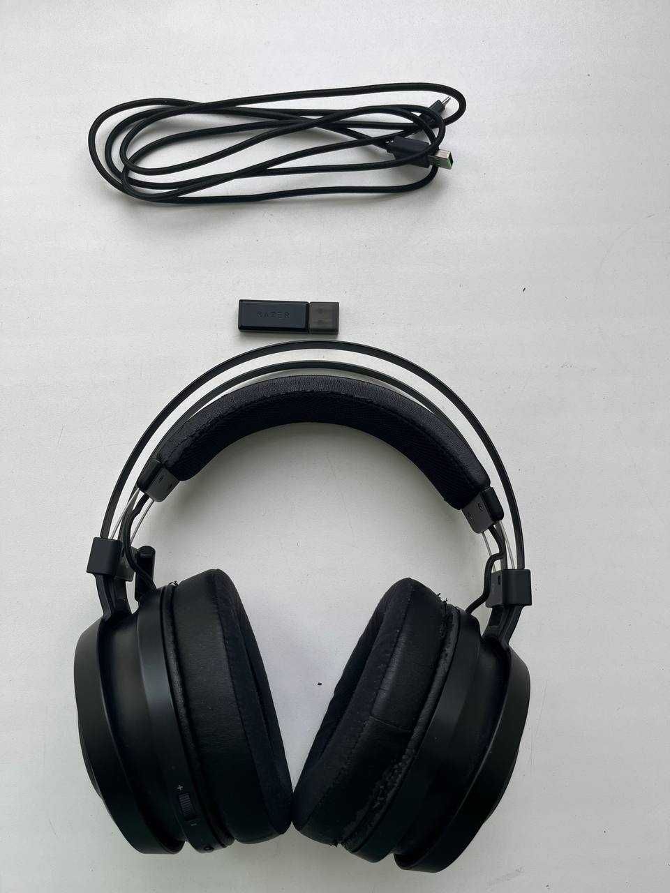 Игровые наушники беспроводная Razer Nari Essential