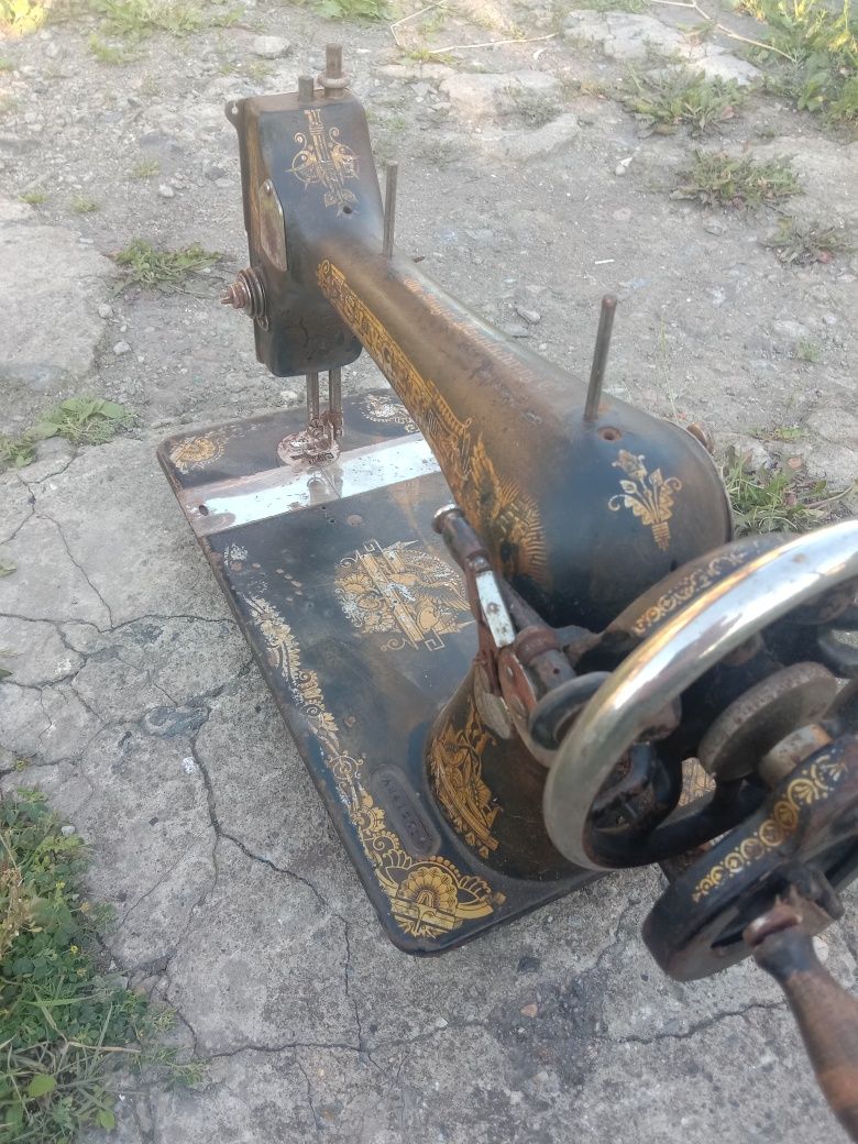 Продам Зингер швейная