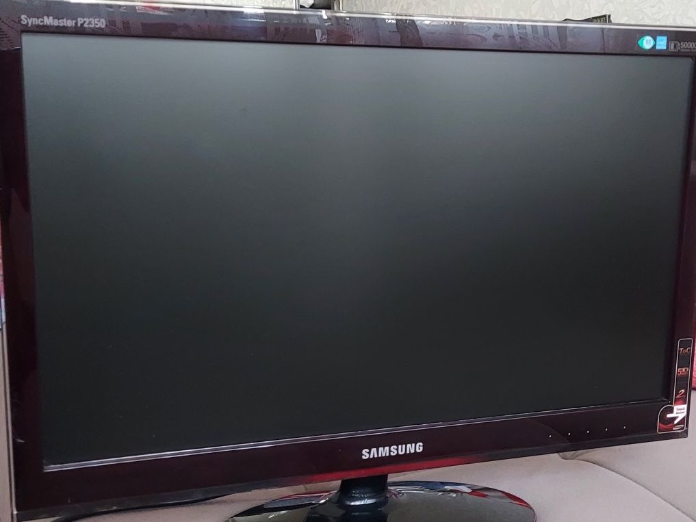 Монитор Samsung p2350