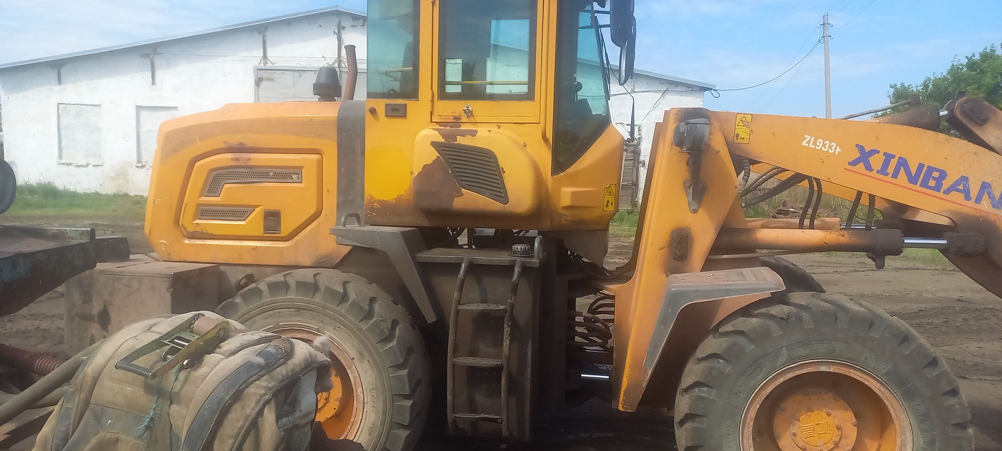 Продам погрузчик