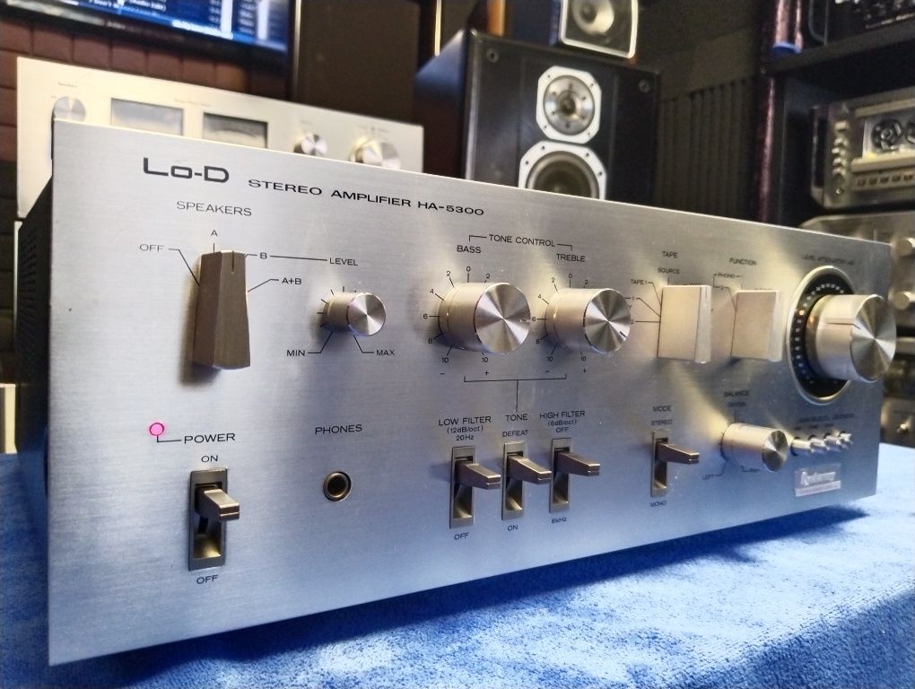 Lo-D/HITACHI HA-5300 стерео усилитель