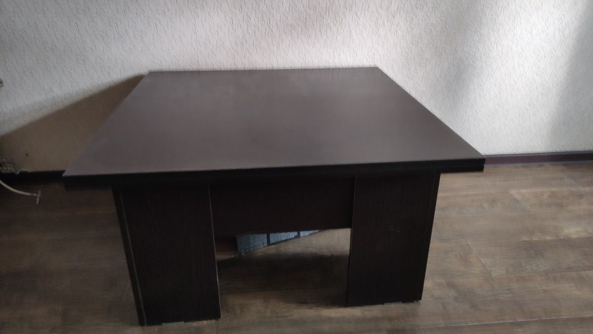 Продам стол раскладной