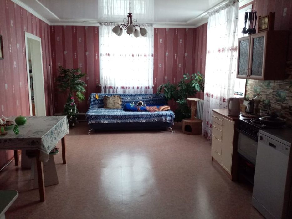 Продам дом в центре города, переулок Больничный, 112 (Естая)