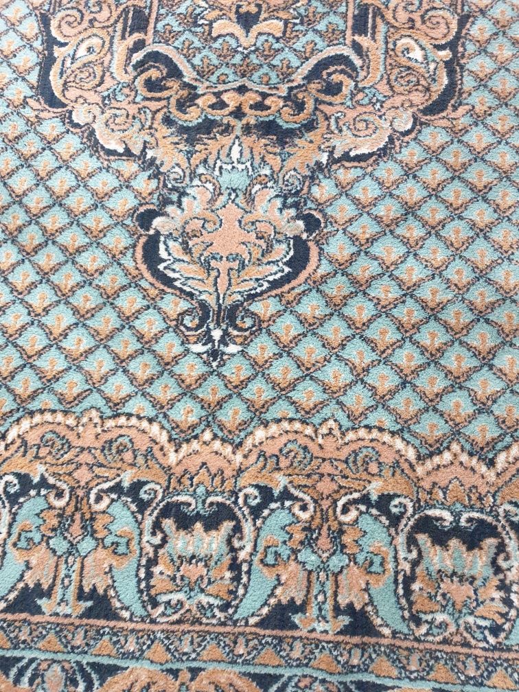Продам ковёр 2*3, шерсть