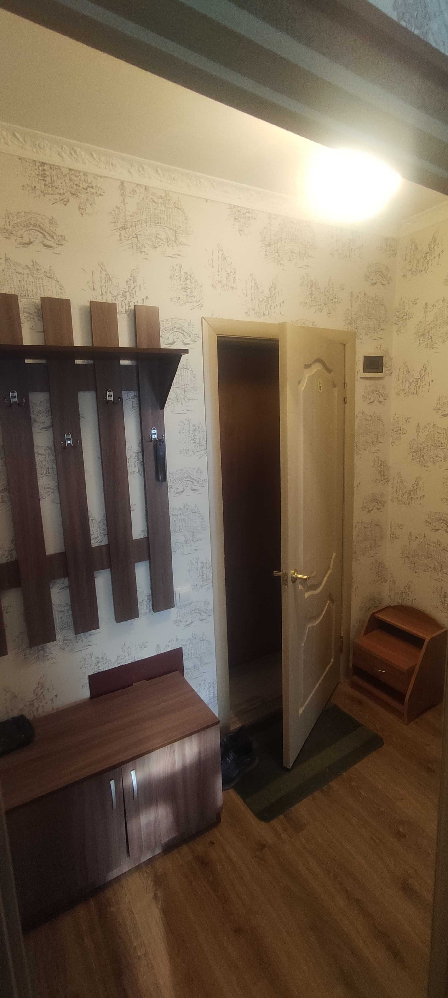 Продам 1 комнатную квартиру. Жилянка