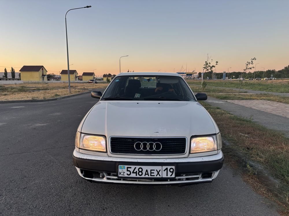 Продам ауди 100 с4 обьем 2,3