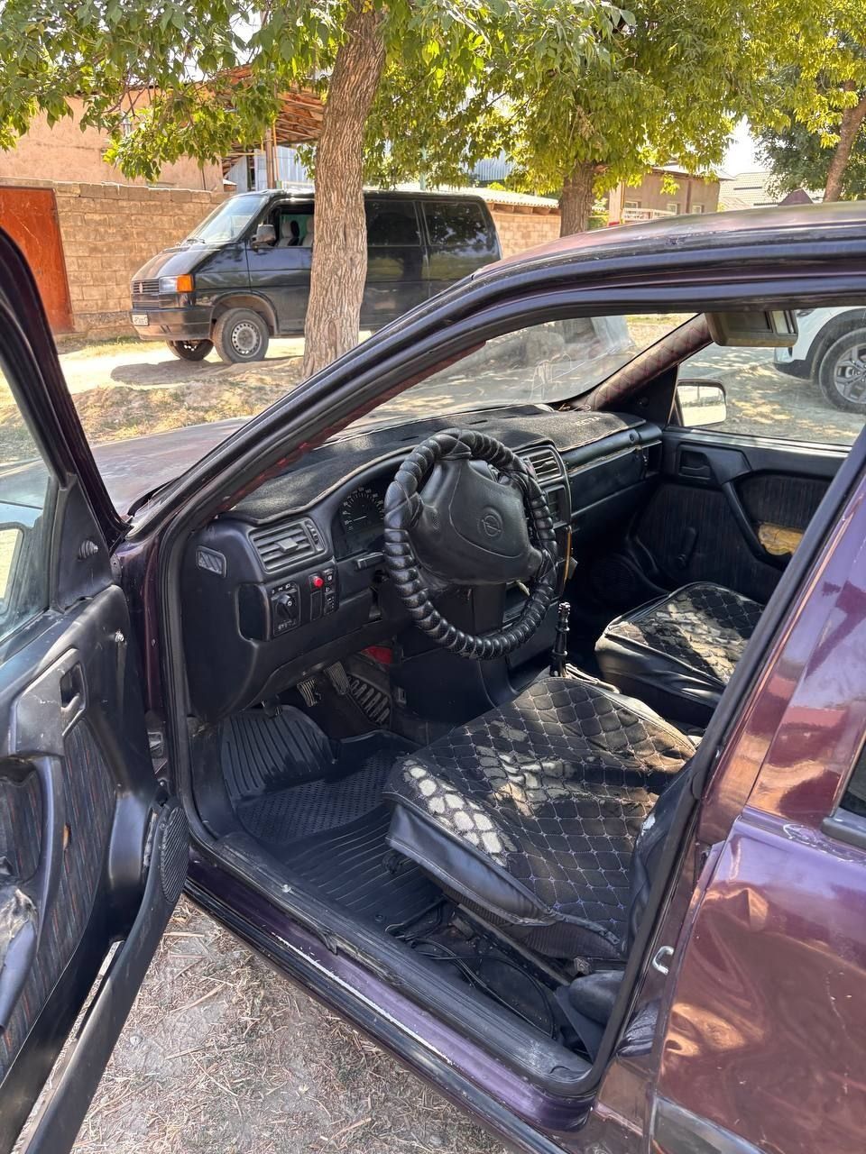 В продаже Opel vectra 1.6