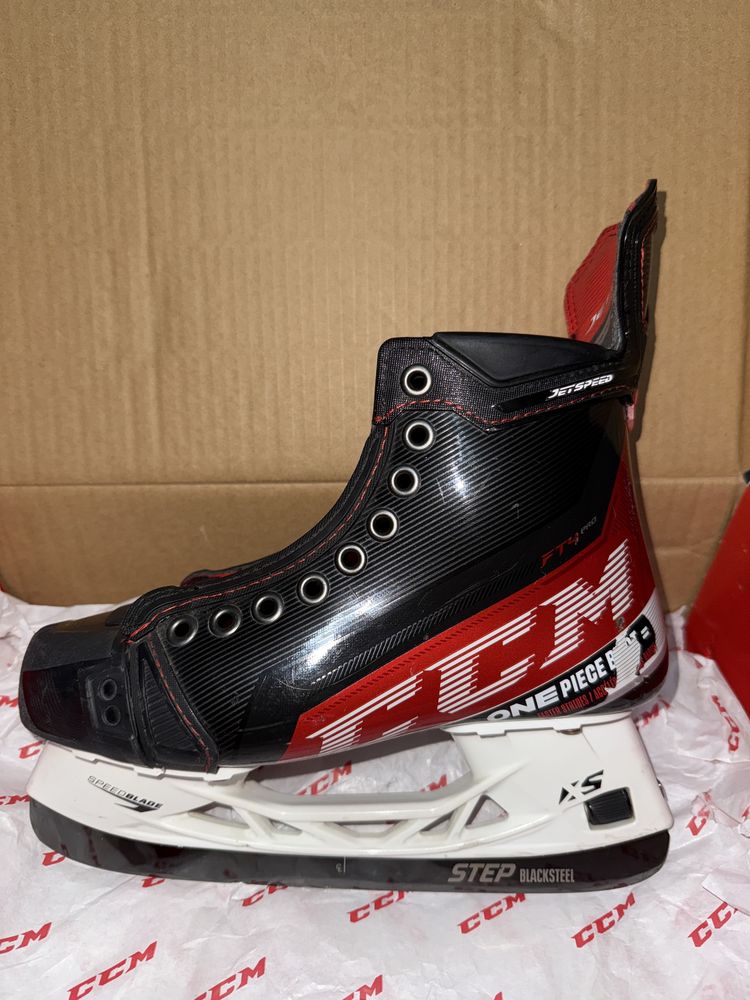 Коньки CCM JetSpeed FT4 PRO
