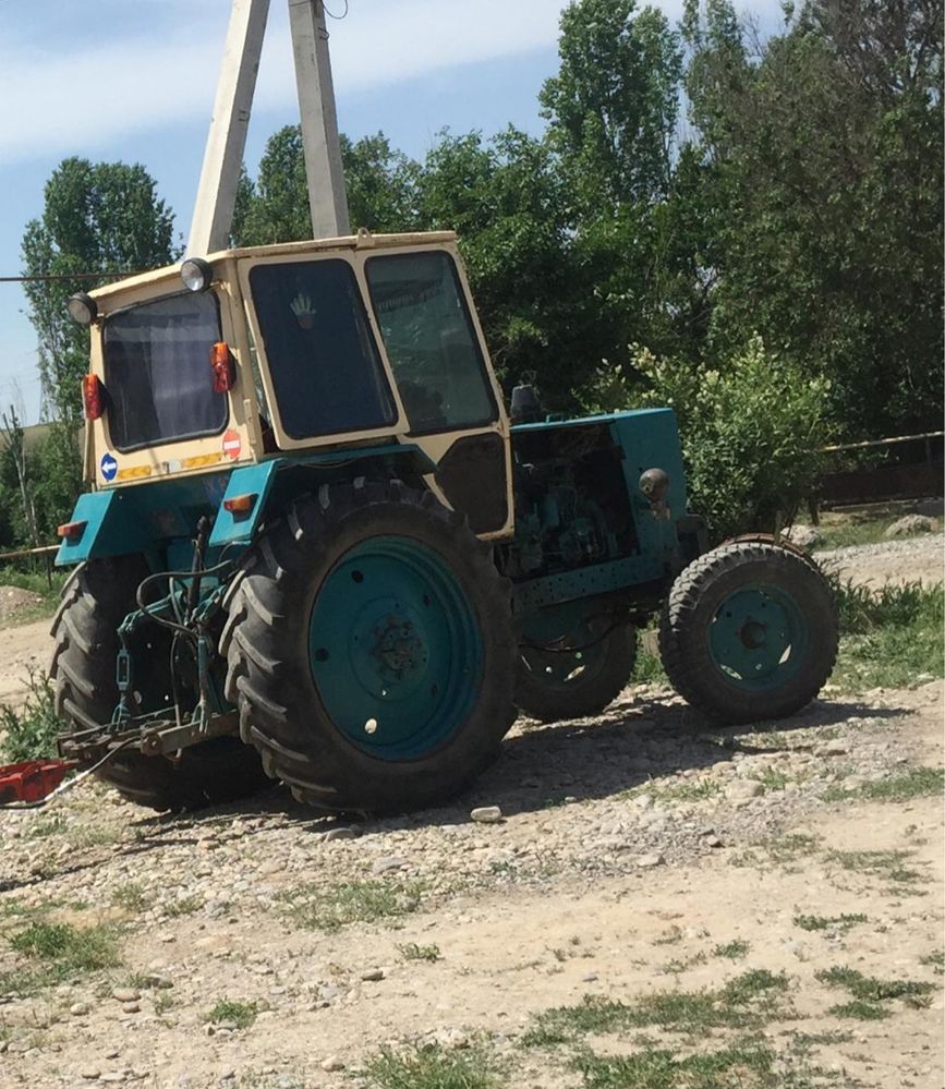 трактор юмз