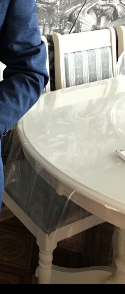 Продам стол и стулья