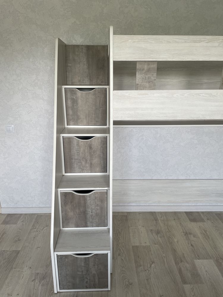 Продам детскую кровать
