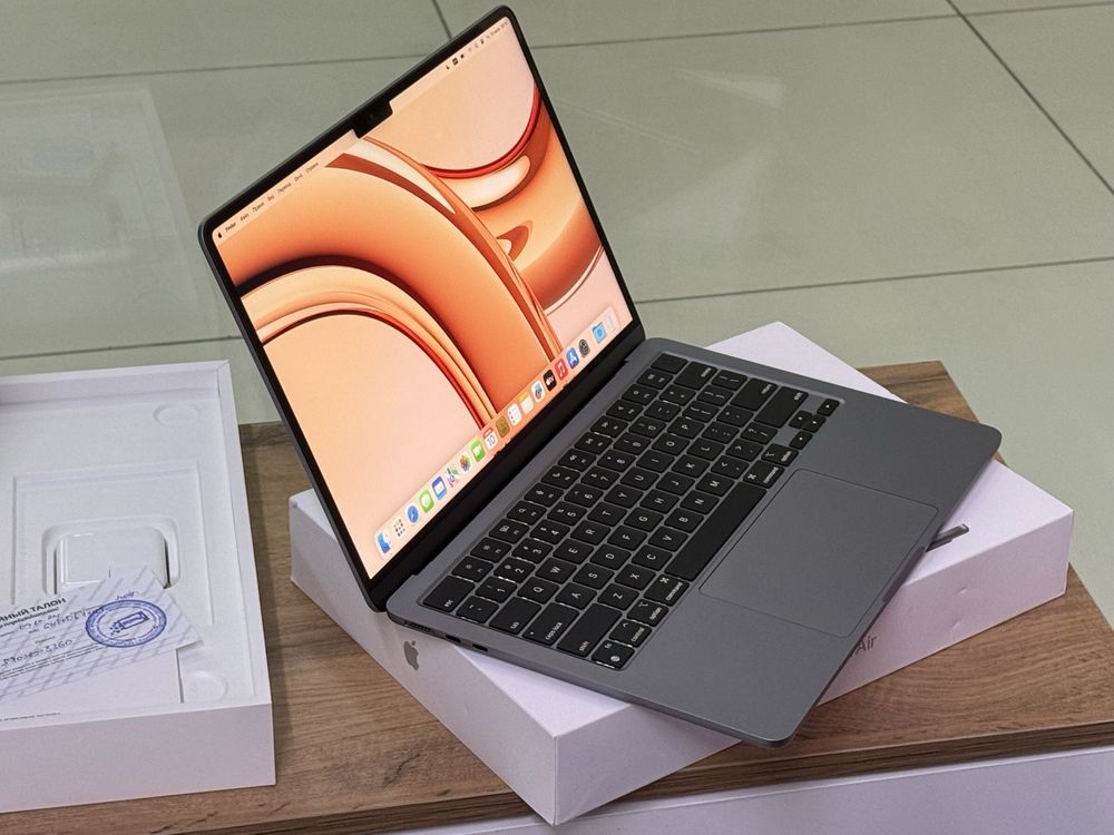 Цикл 14/Новый Apple MacBook Air 13.6 M2 2024 на гарантии макбук Аир М2