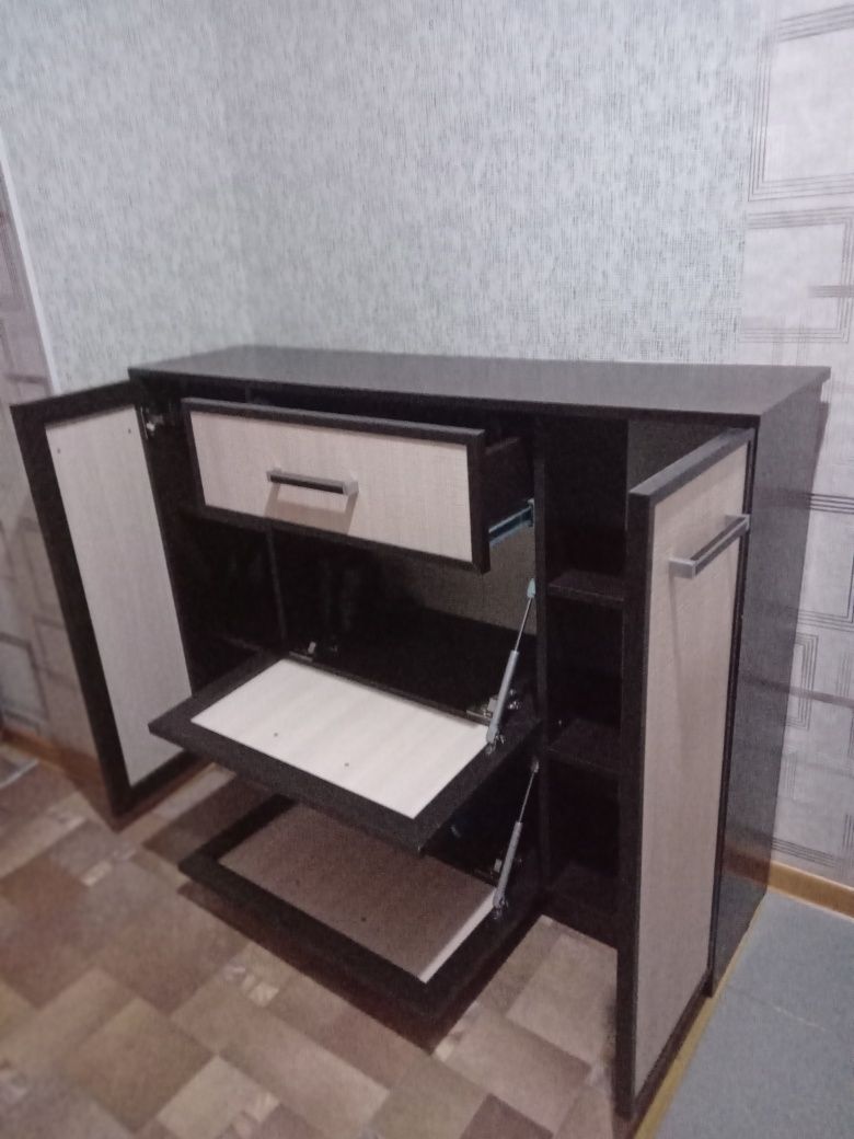 Обувница  в прихожую