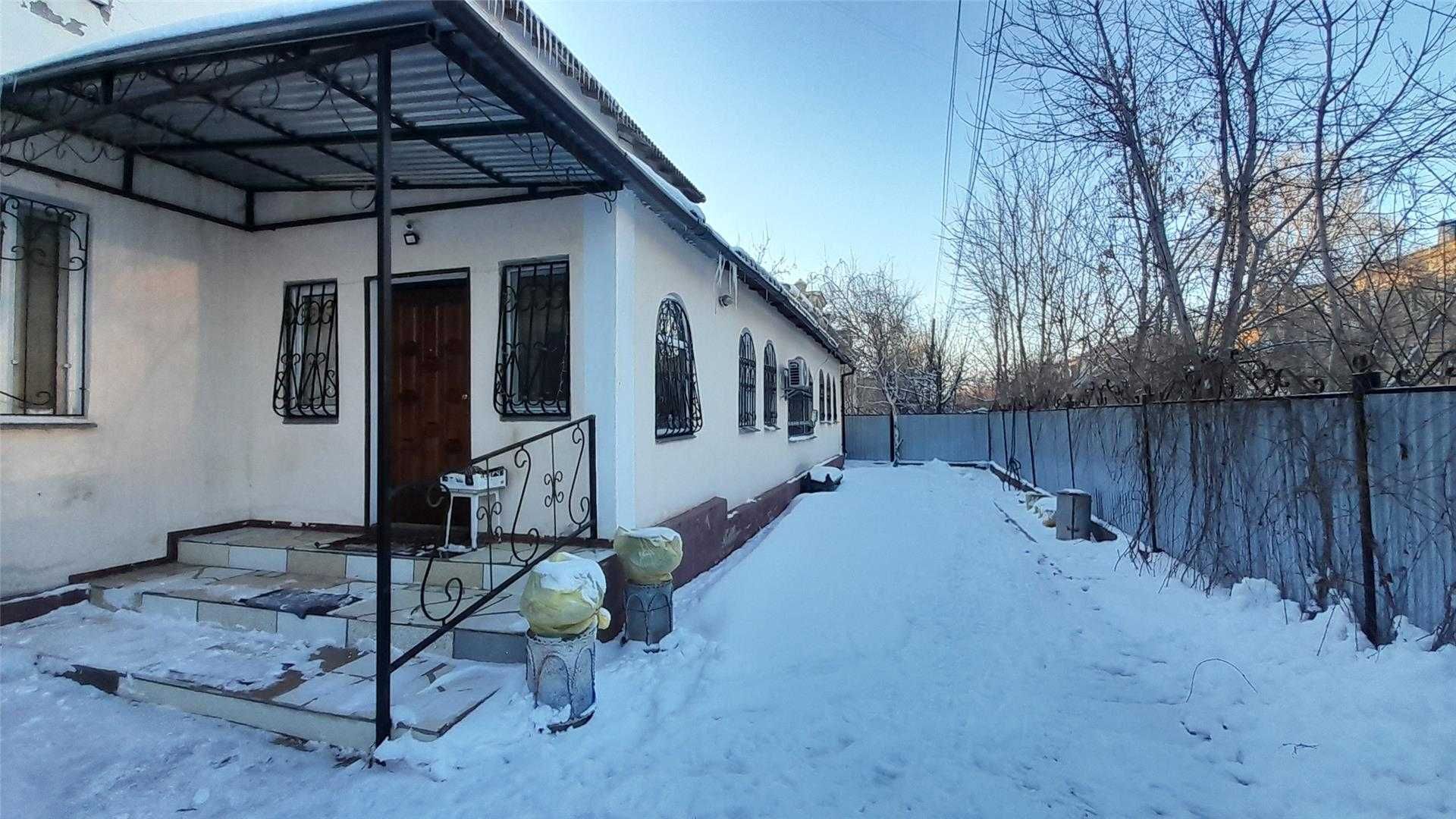 Продам  5-ти комн квартиру болгарского типа, блочный