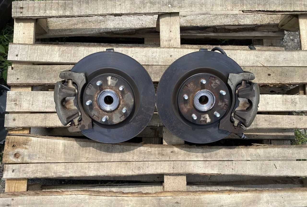 Mitsubishi mitsubishi подвеска в сборе
