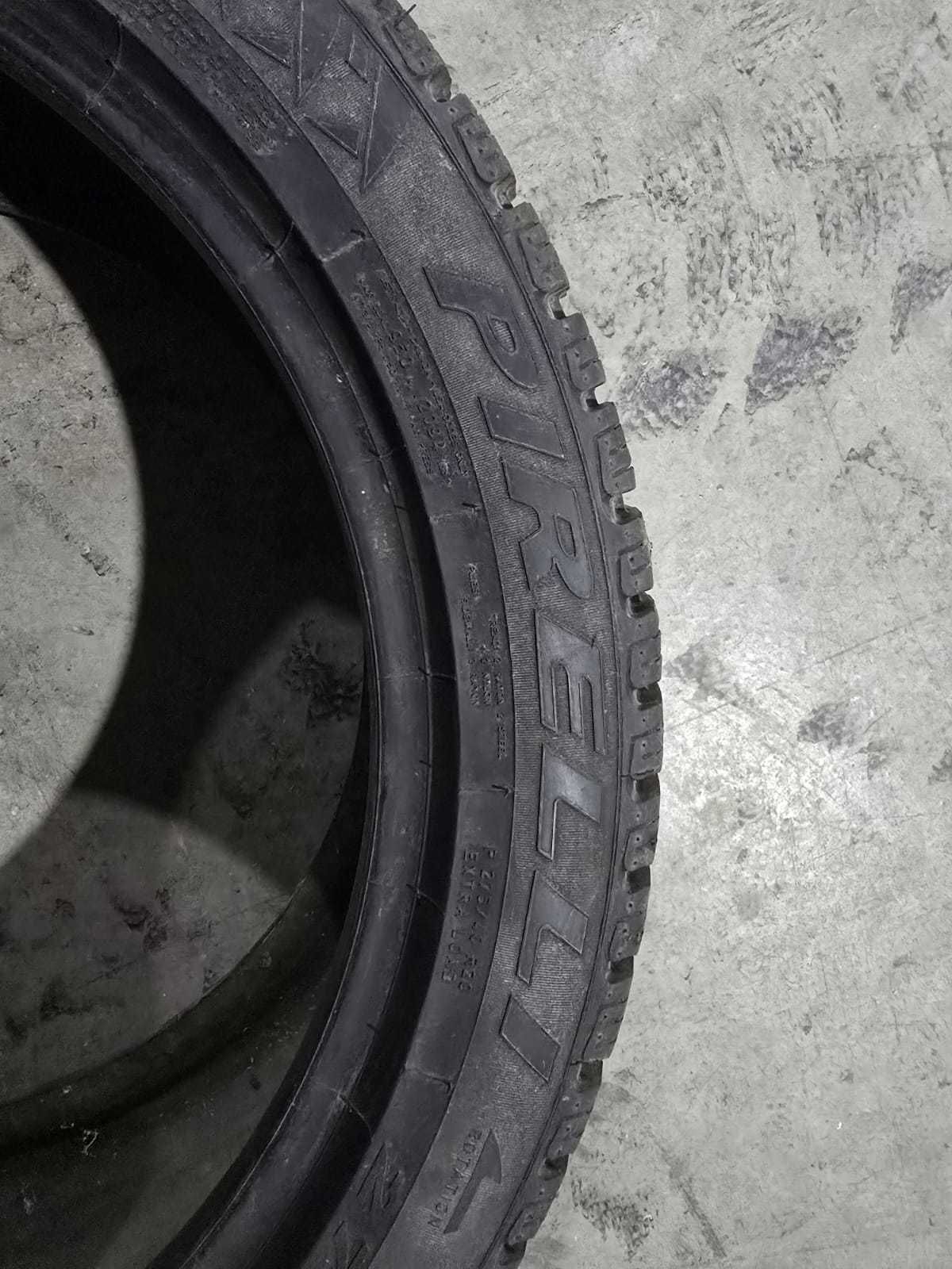 Продам зимние шины 2шт 275/40/20
