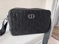 Продам абсолютно новую барсетку dior