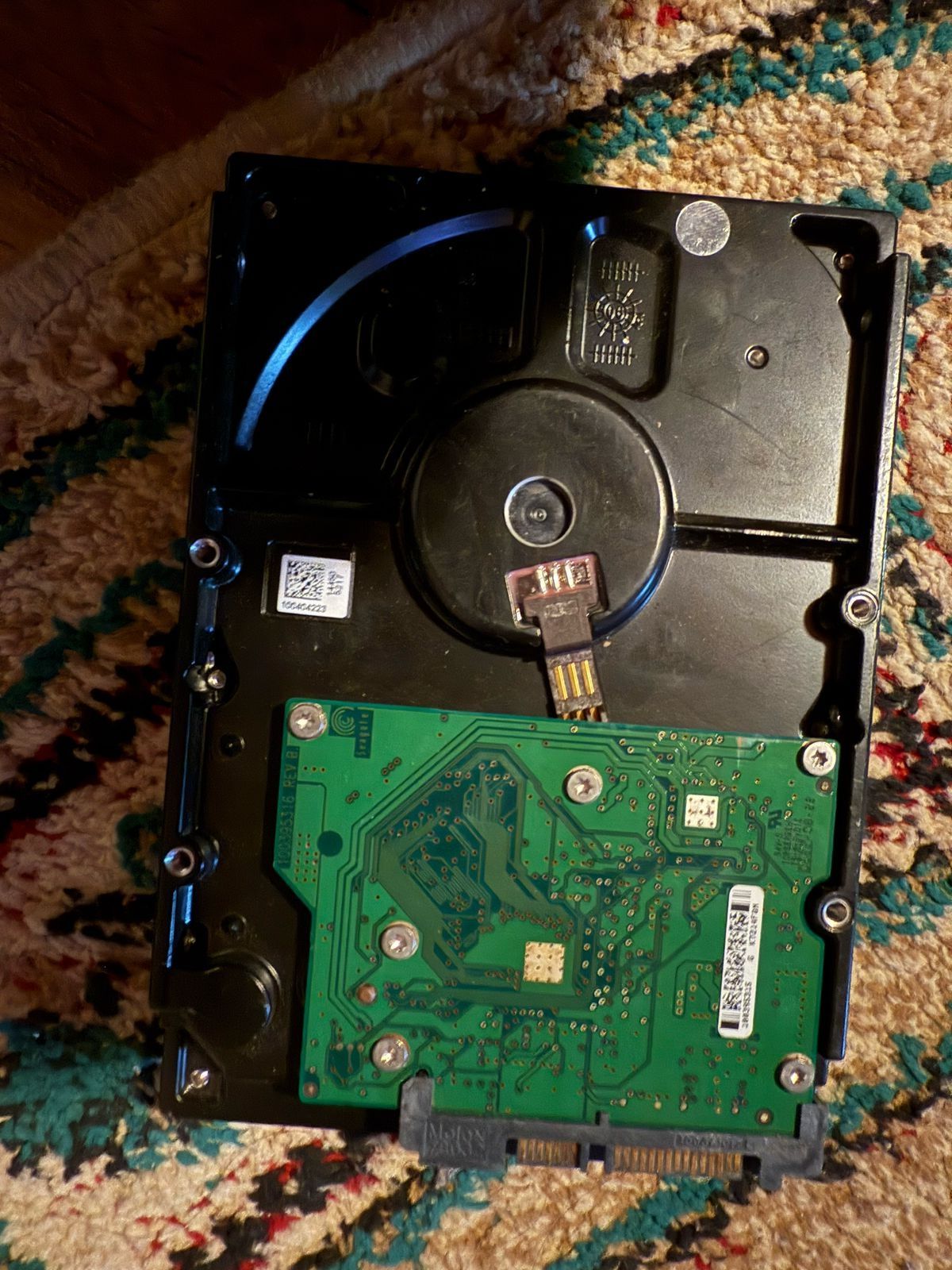Продам жесткий диск на пк 1.5TB terabyte