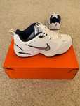 Nike air monarch IV размеры евро 42,5 и 44