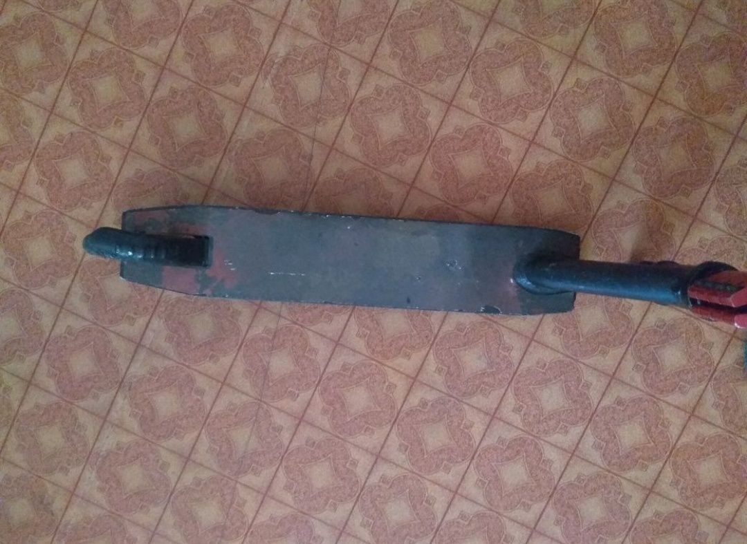 Продам недорого самокат детский