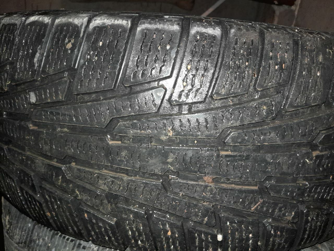 Шины автомобильные