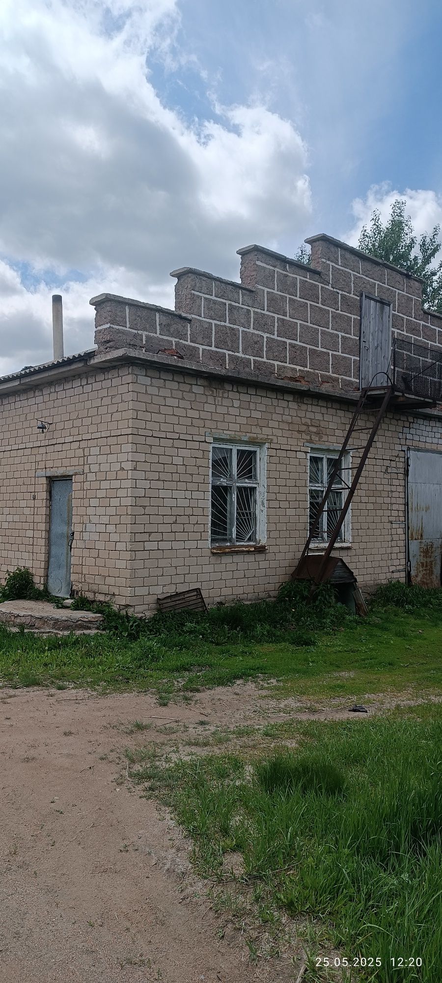 Продам коммерческое здание