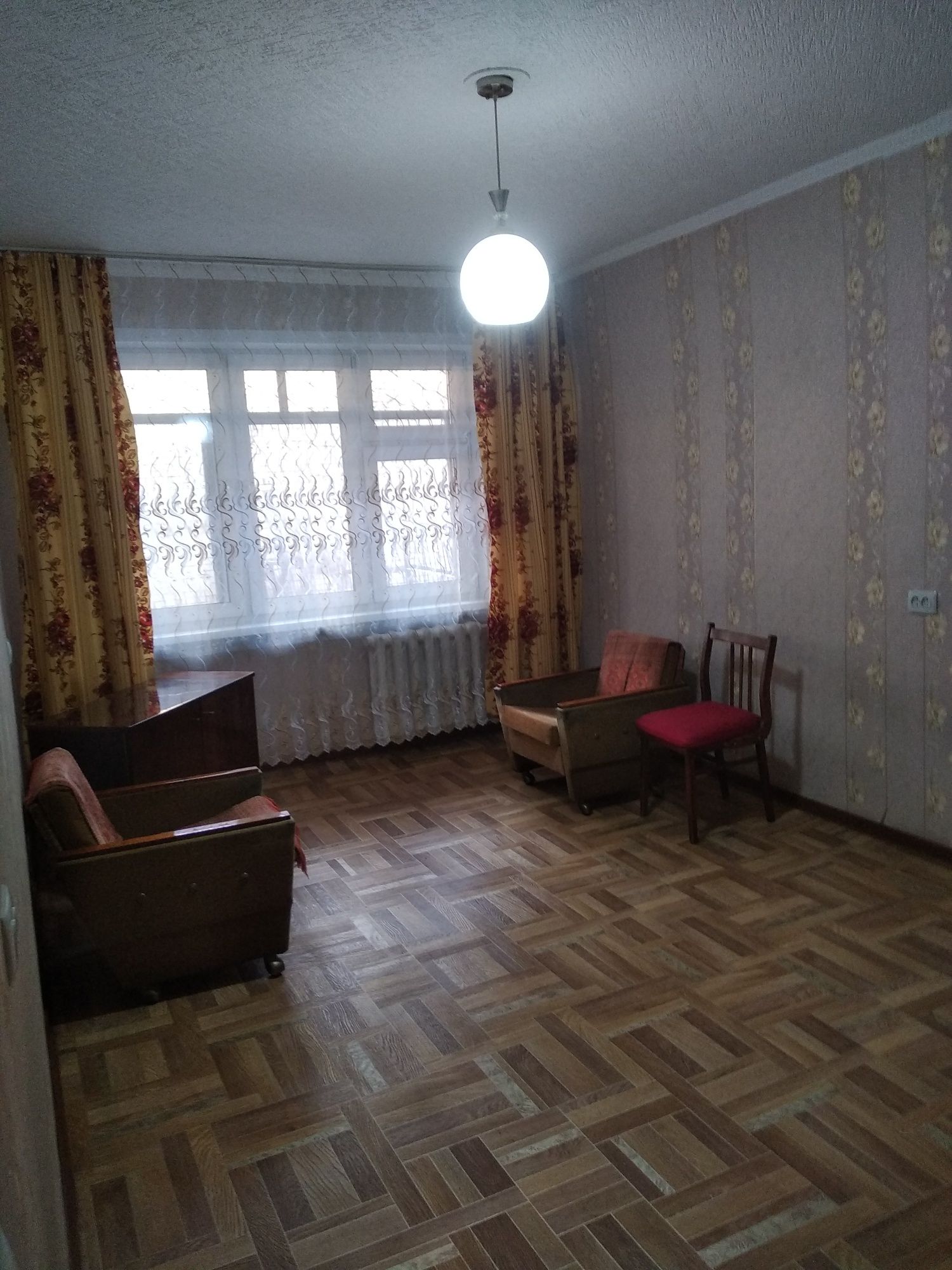Продам 2-комнатную квартиру