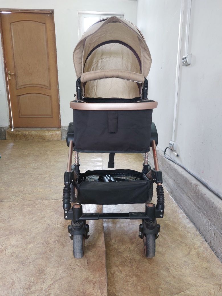 Детская коляска б/у продам