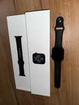 Продаю Apple Watch SE