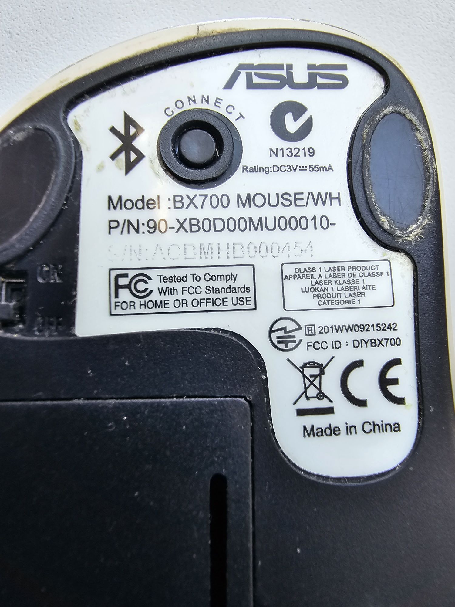 Беспроводная мышь бренда Asus BX700