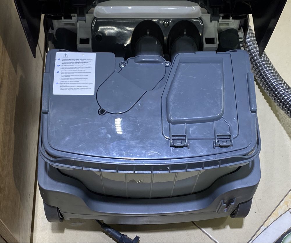 Моющий пылесос Bosch Series 4, BWD41740, 9845/A10