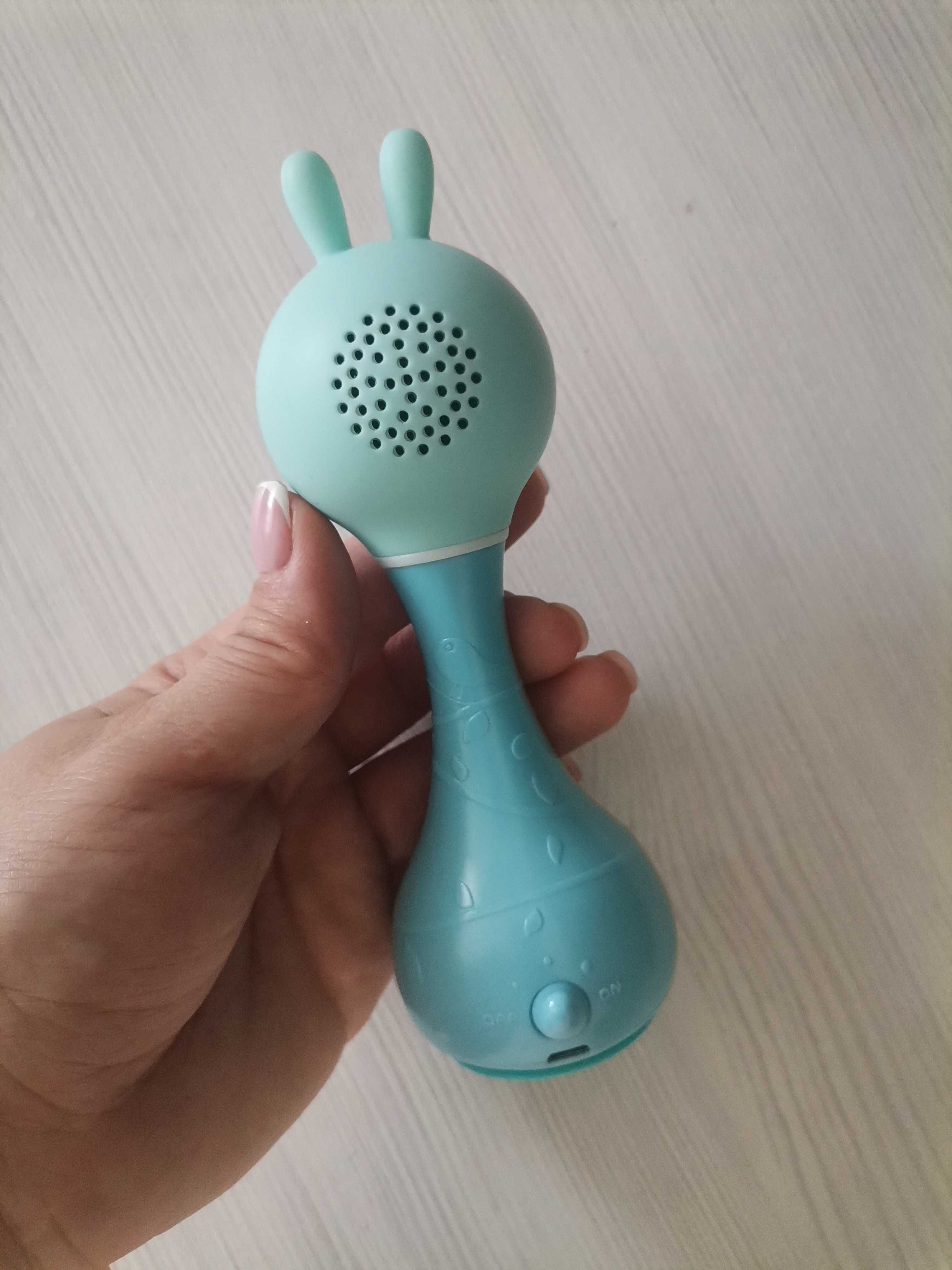 Продам зайчика alilo
