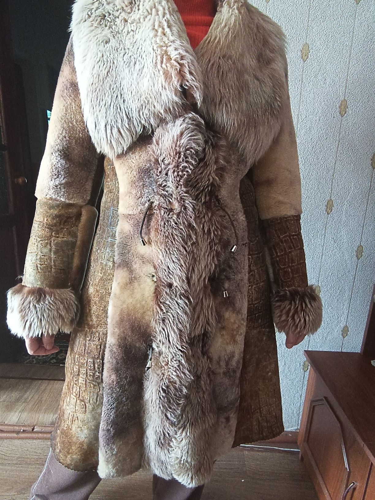 Продам дублёнку из меха