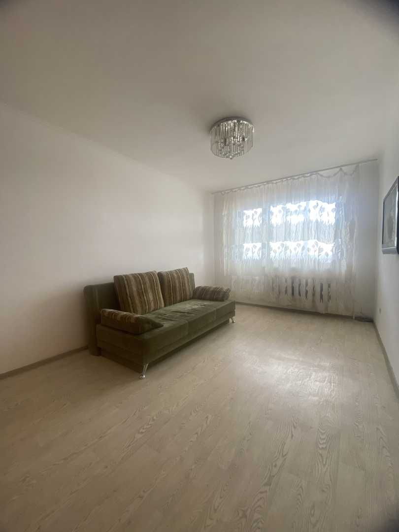 Продам 1 ком. квартиру в 8 мкр