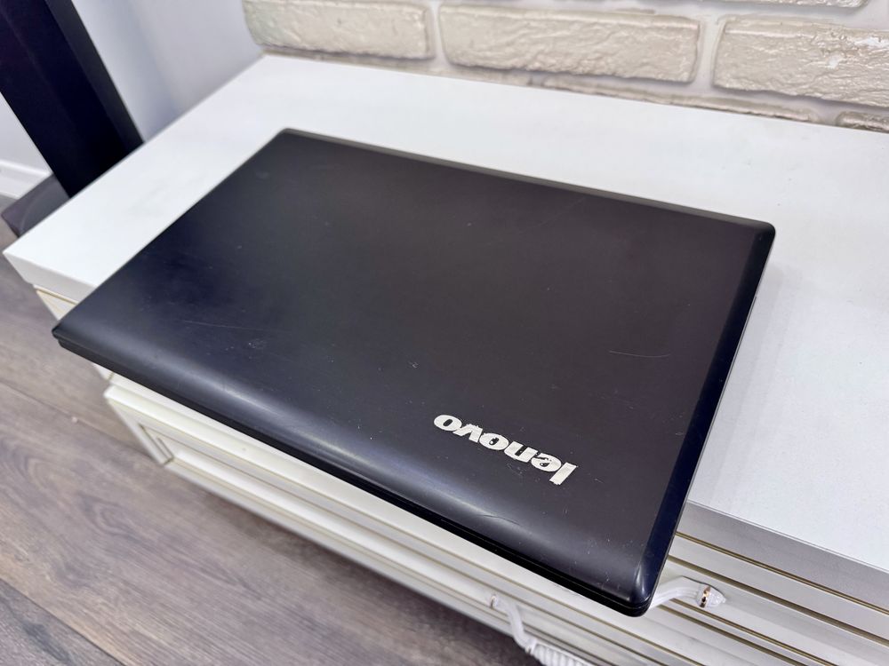 Ноутбук Lenovo G580 в хорошем состоянии