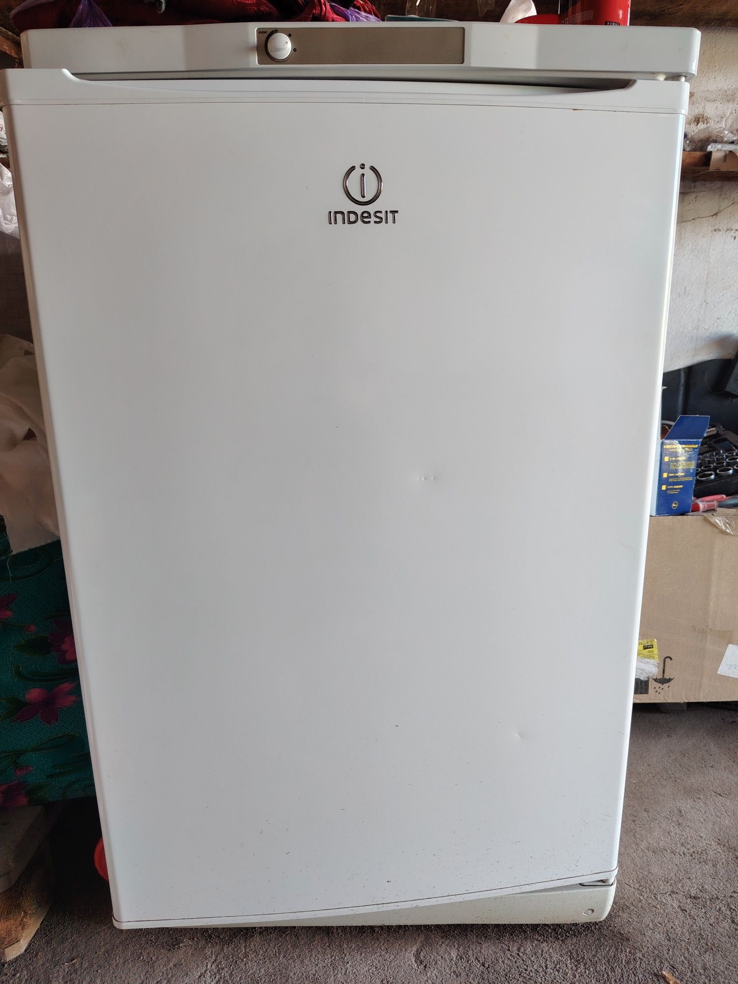 Морозильник Indesit