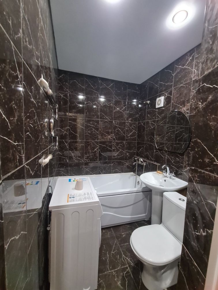 Сдам 2х. центр. Сутки 18000 Документы проживание,транспортные.