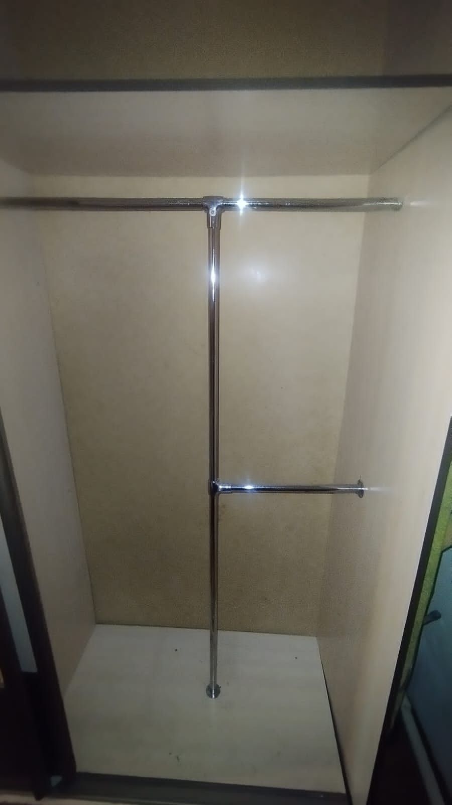 Продам шкаф в хорошем состояний