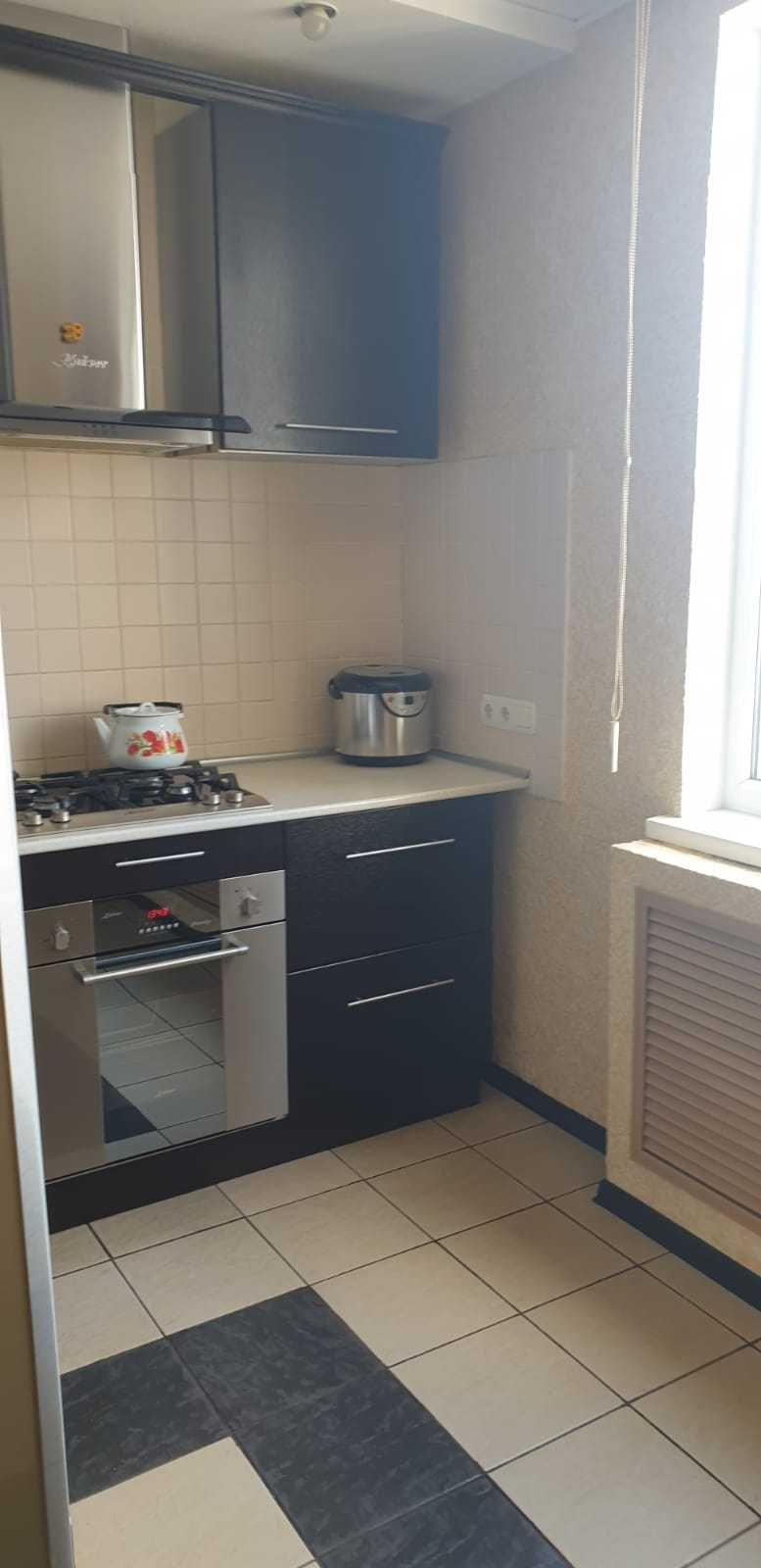 продам 3-х комнатную  квартиру