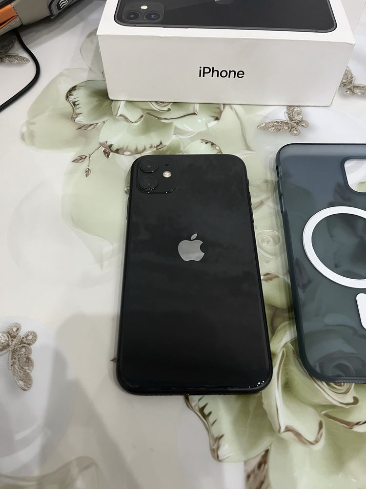 IPhone 11 черный, Б/У