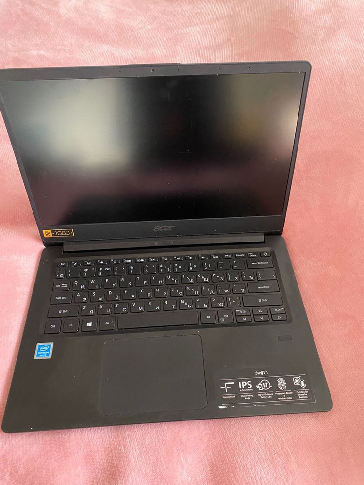Продам ноутбук Acer.