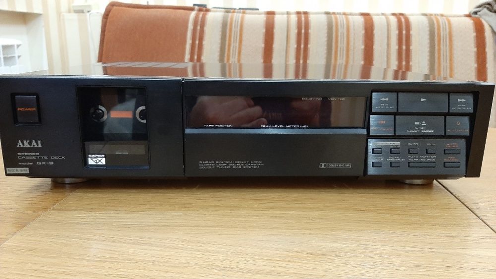 Кассетная дека Akai GX9  Akai GX75