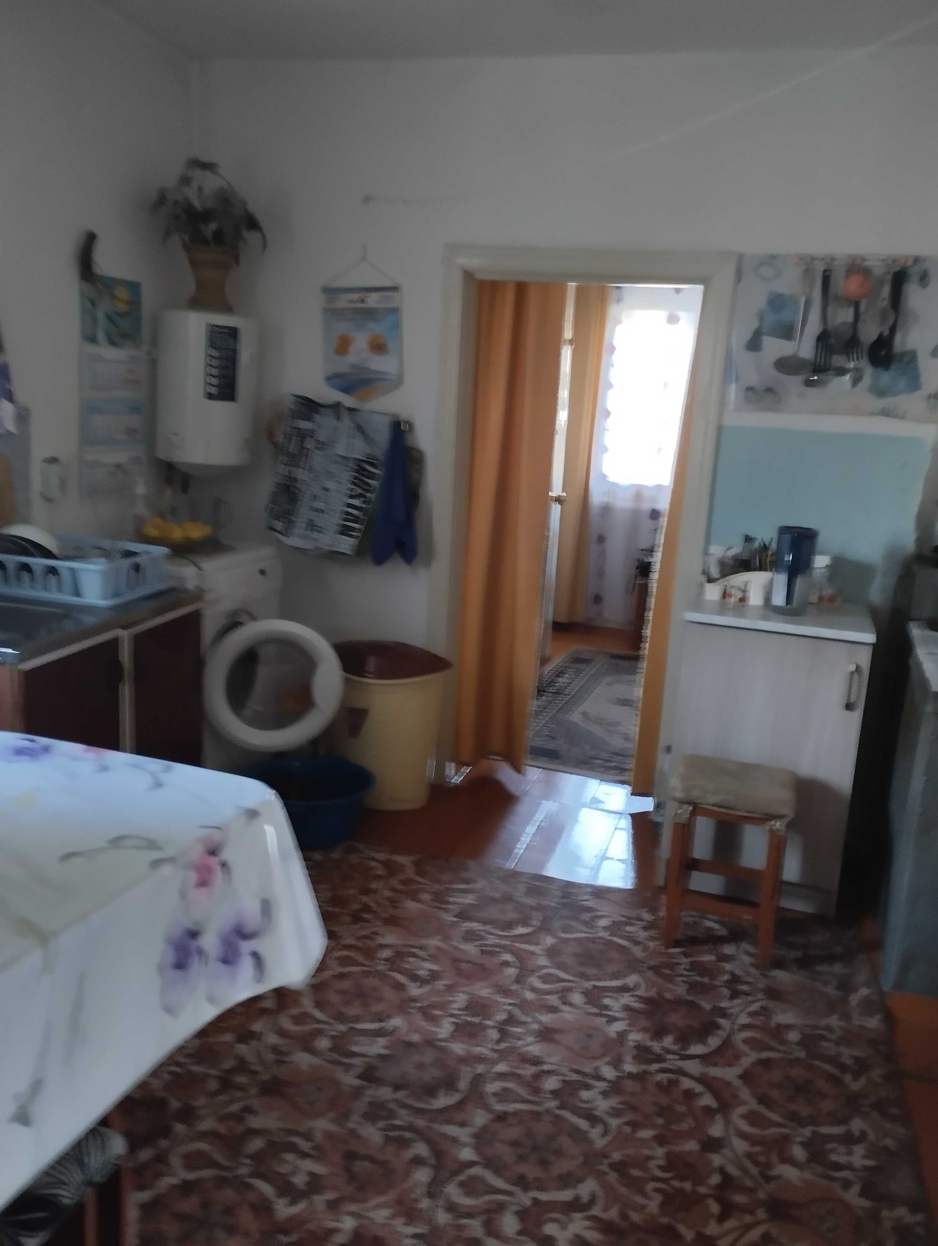 Продажа кирпичного дома из 3 комнат+кухня,
