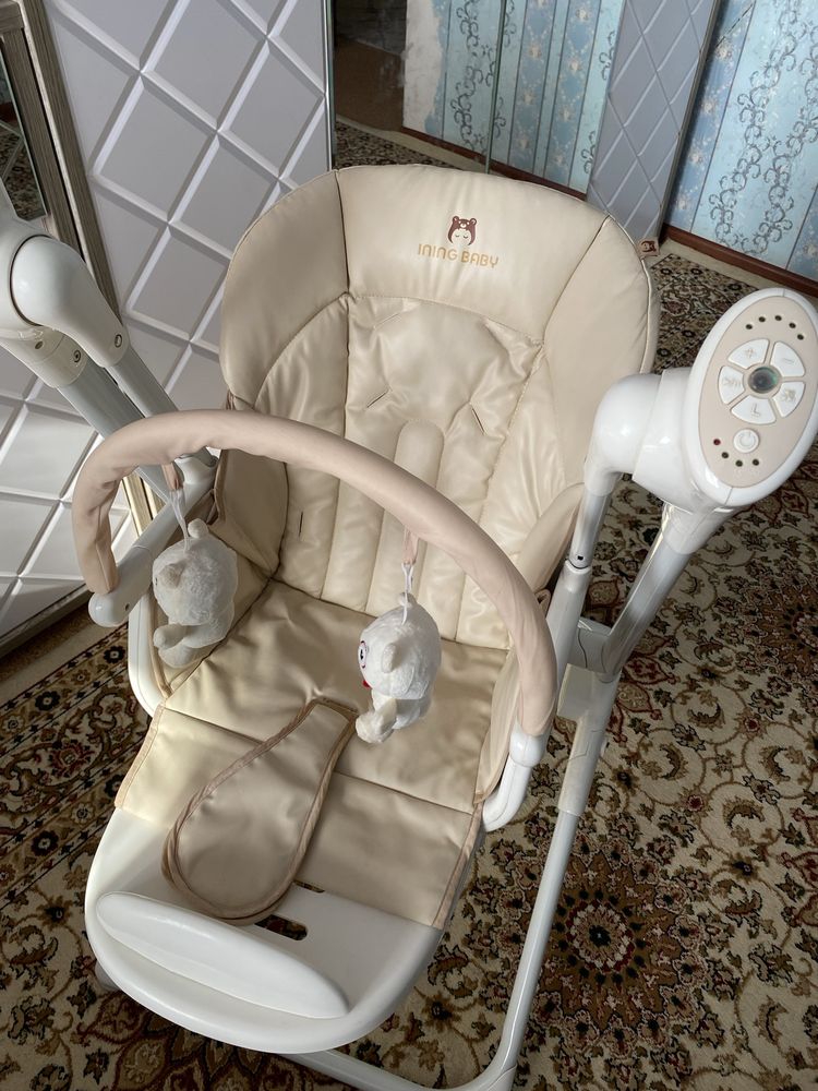 Продам стул для кормления, кочалка